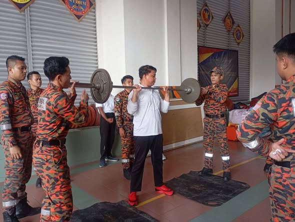 PEMILIHAN PEGAWAI BOMBA BANTUAN DI BBP SKUDAI TARIK MINAT 32 CALON 1