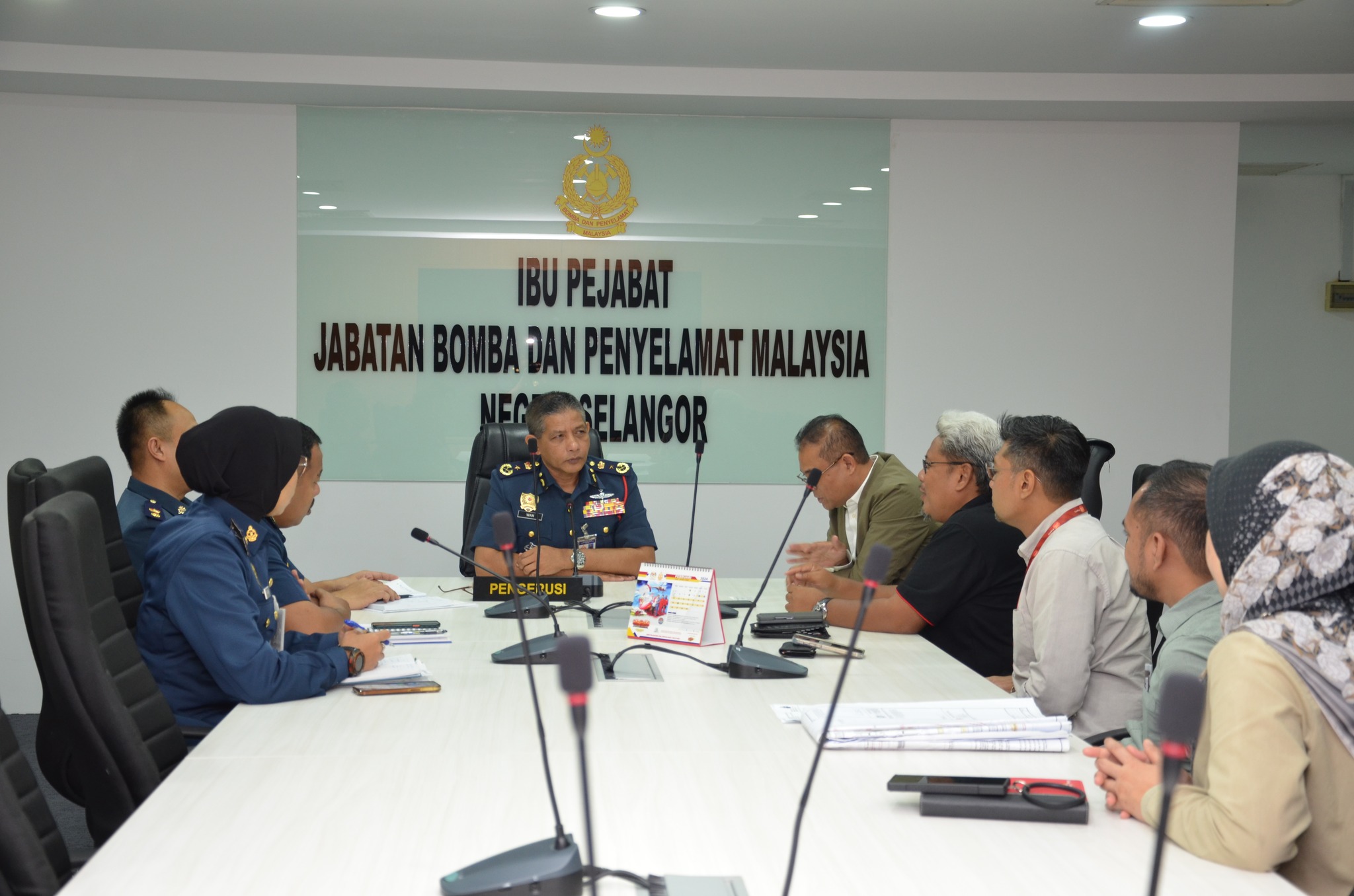 KUNJUNGAN HORMAT KE ATAS YS PENGARAH DARIPADA SIME DARBY PROPERTY  GOOGLE KE JABATAN BOMBA DAN PENYELAMAT MALAYSIA NEGERI SELANGOR
