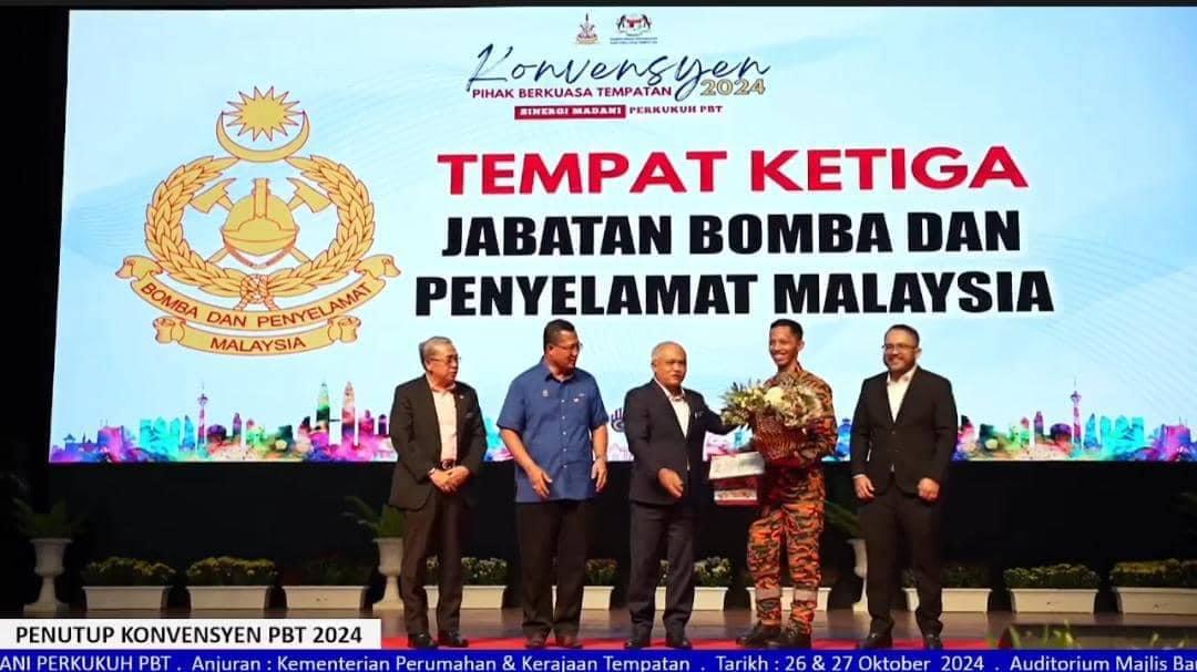 TEMPAT KETIGA RERUAI TERBAIK