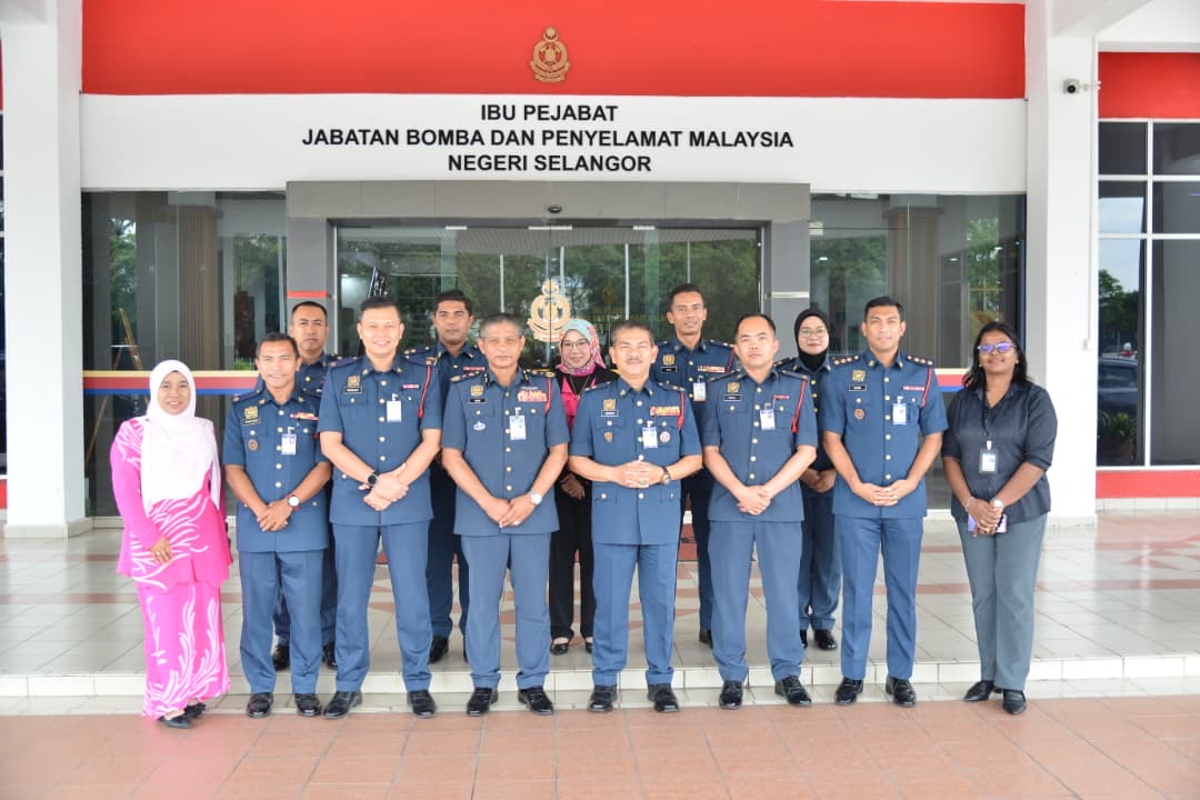 MESYUARAT PELAKSANAAN PUSINGAN KERJA BBP DENGKIL BBP CYBERJAYA BBP PRESINT 14 DAN BBP PRESINT 7