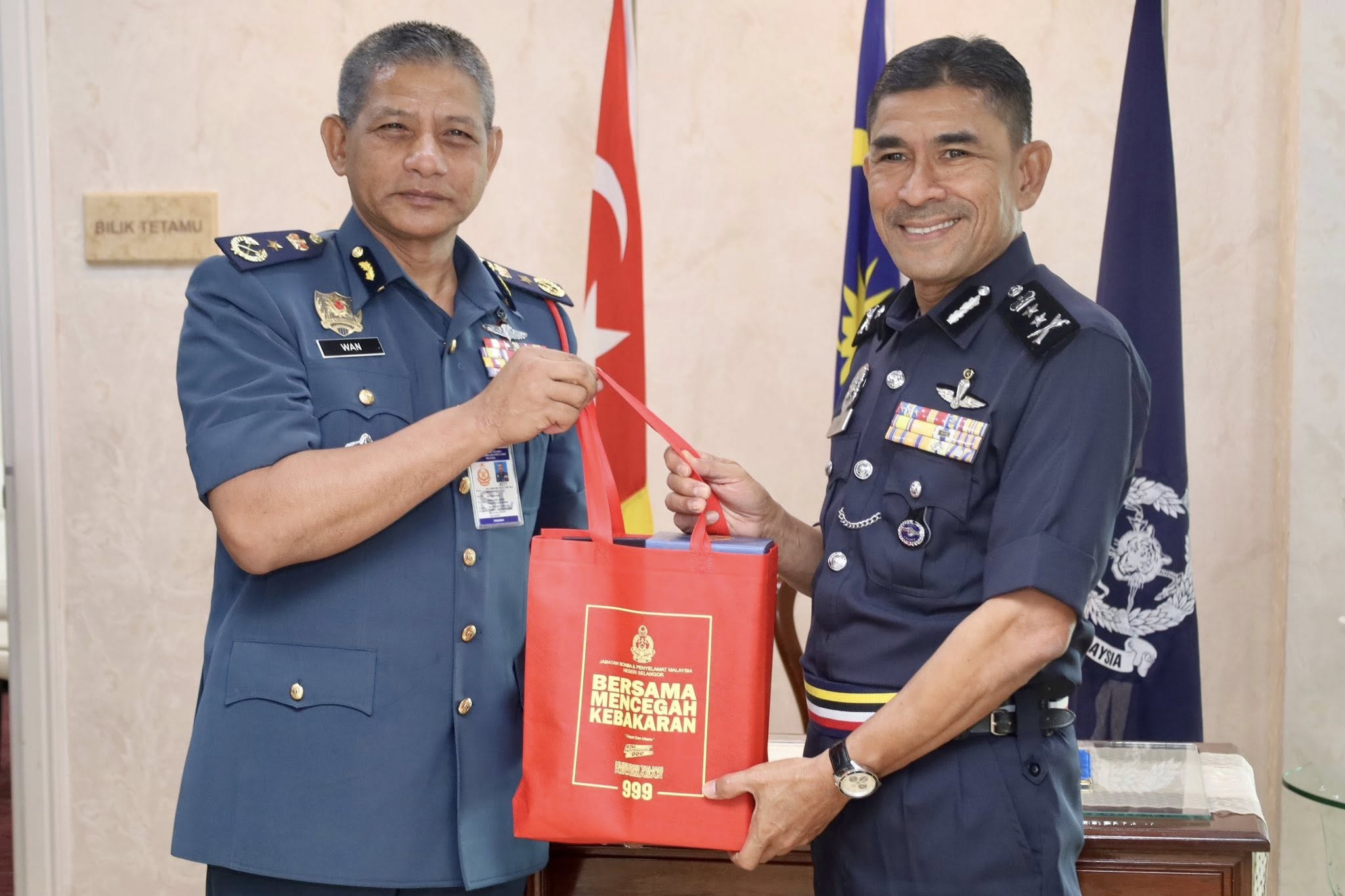pengarah bomba selangor kunjung ketua polis 6