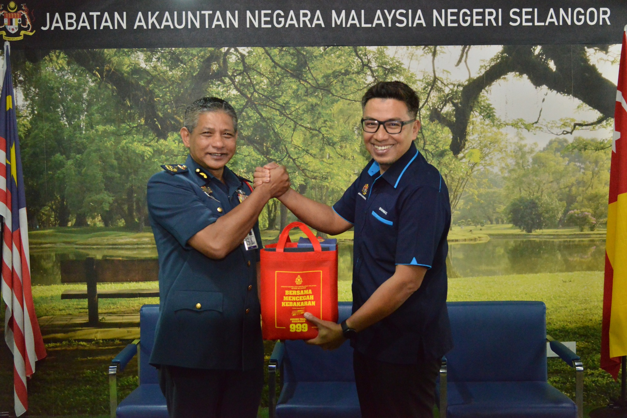 program libat urus n kunjung hormat ke jabtan akauntan negara 2