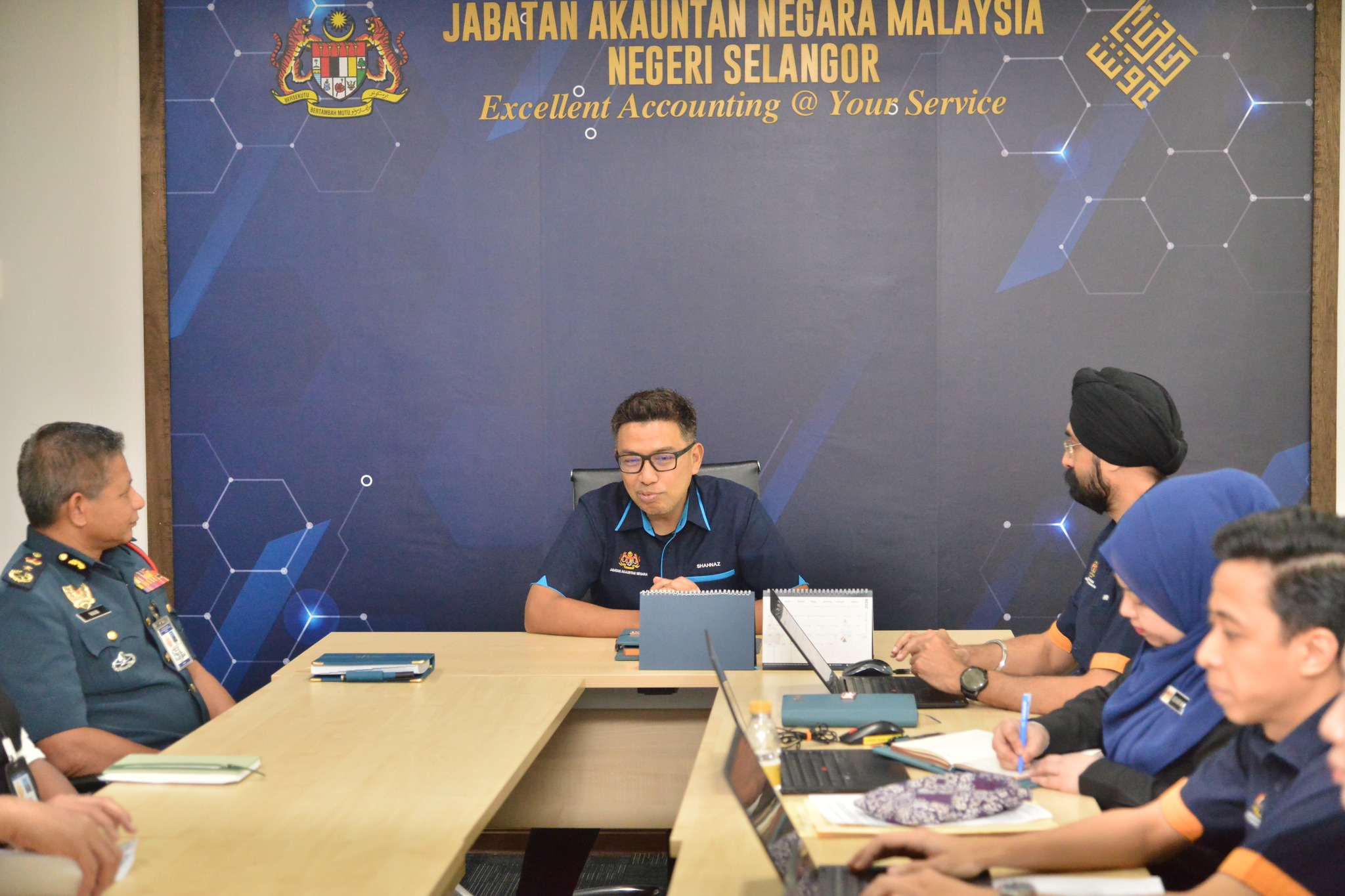 program libat urus n kunjung hormat ke jabtan akauntan negara 6