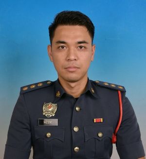 MUHD AIZZAT BIN PARLAN