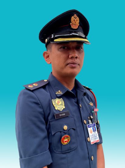 AHMAD NOOR SYAMSI BIN ZAINOLDIN